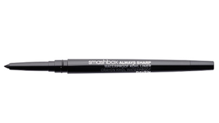 Here Is the Best, Sharpest Liner for Your Lower Eyelids